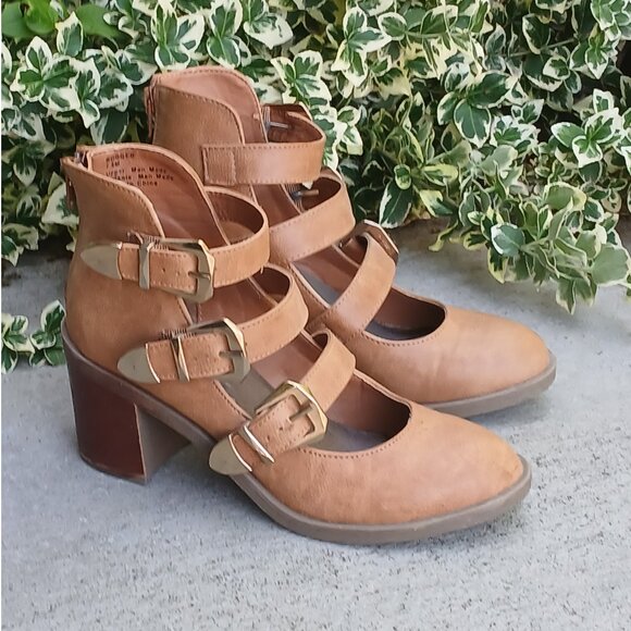 Matty's Shoes - Matty's Brown Western Strappy Heels Booties with Three Straps and Block Heel EUC